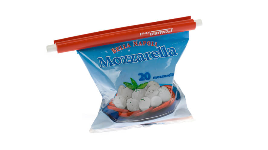 Power Seal_mocarela Zapirala Power Seal so primerna tudi za zapiranje živil s tekočino.