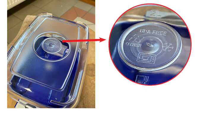 oznaka na dnu posode